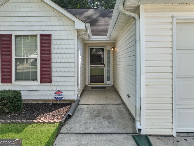 203 Misty Ridge Trail, Stockbridge, GA 30281