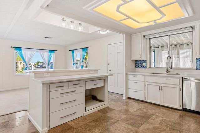150 Kern 110, Salinas, CA 93905