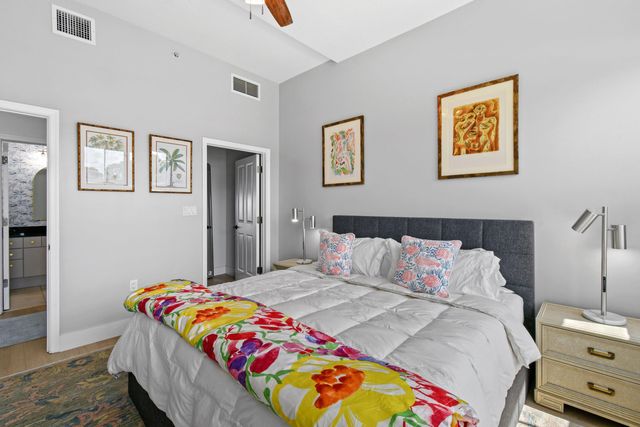 3940 N Flagler Drive 206, West Palm Beach, FL 33407