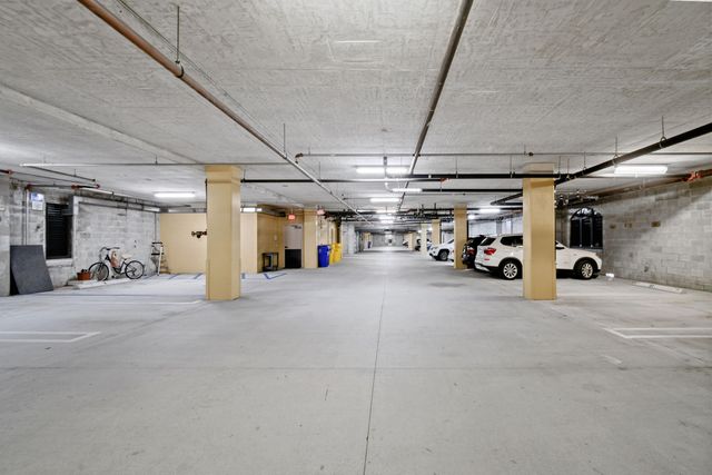 3940 N Flagler Drive 206, West Palm Beach, FL 33407