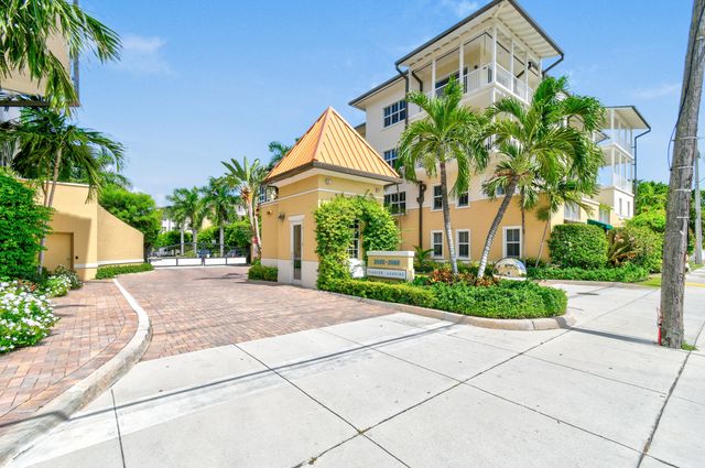 3940 N Flagler Drive 206, West Palm Beach, FL 33407