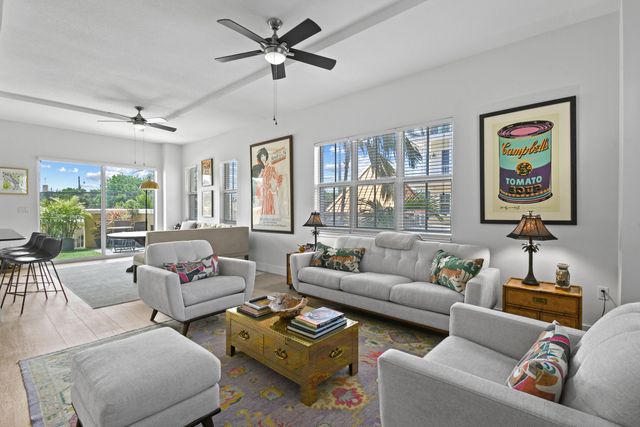 3940 N Flagler Drive 206, West Palm Beach, FL 33407