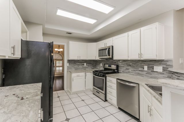 1008 Micarta Drive, Mesquite, TX 75181