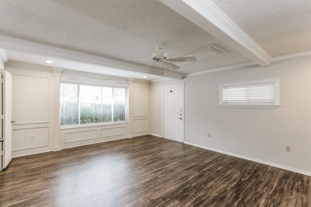 1008 Micarta Drive, Mesquite, TX 75181
