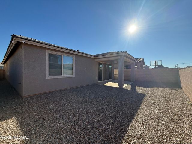 7712 S Star Wash Loop, Tucson, AZ 85757
