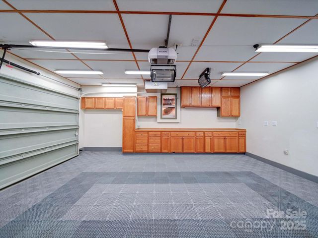 4754 Polo Gate Boulevard, Charlotte, NC 28216