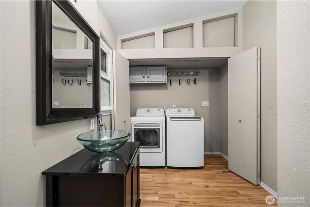 23411 SE 251st Place, Maple Valley, WA 98038