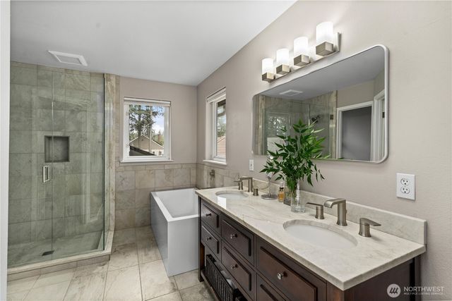 23411 SE 251st Place, Maple Valley, WA 98038