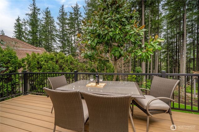 23411 SE 251st Place, Maple Valley, WA 98038