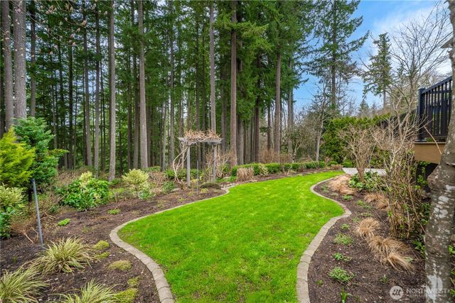 23411 SE 251st Place, Maple Valley, WA 98038