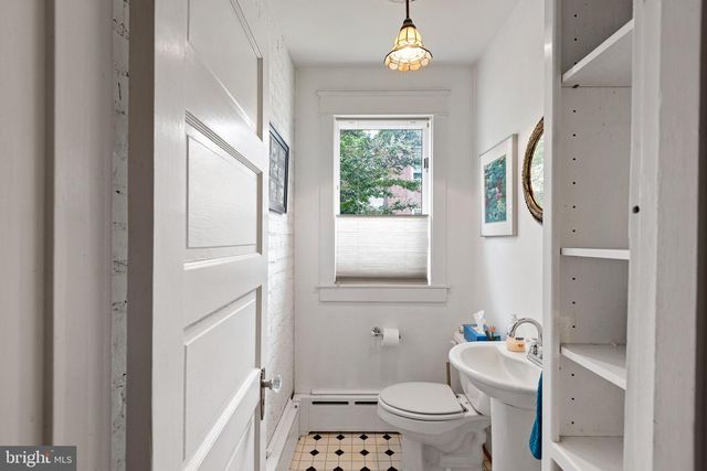 1321 WOODLAWN AVE, Wilmington, DE 19806