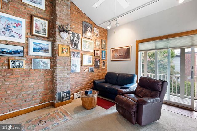 1321 WOODLAWN AVE, Wilmington, DE 19806