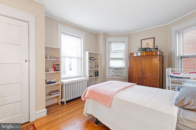 1321 WOODLAWN AVE, Wilmington, DE 19806