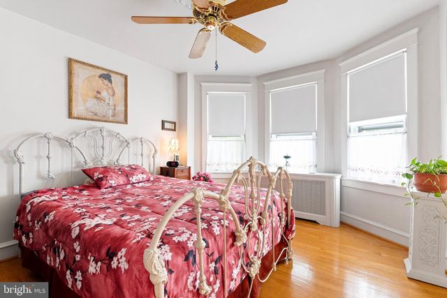 1321 WOODLAWN AVE, Wilmington, DE 19806