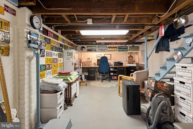 1321 WOODLAWN AVE, Wilmington, DE 19806