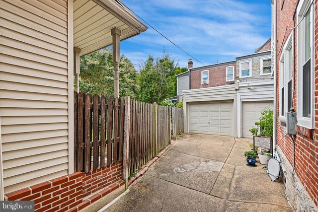 1321 WOODLAWN AVE, Wilmington, DE 19806