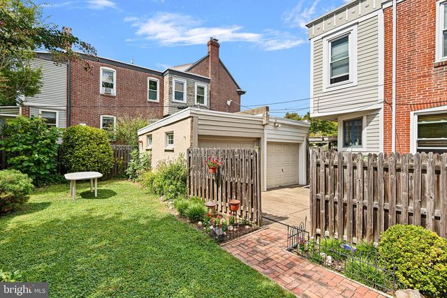 1321 WOODLAWN AVE, Wilmington, DE 19806