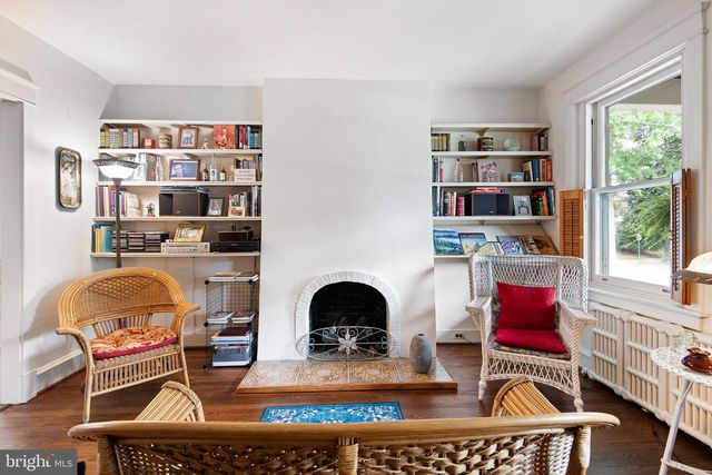 1321 WOODLAWN AVE, Wilmington, DE 19806