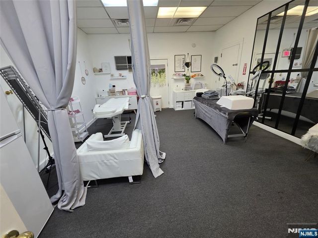 198 Market Street, Elmwood Park, NJ 07407