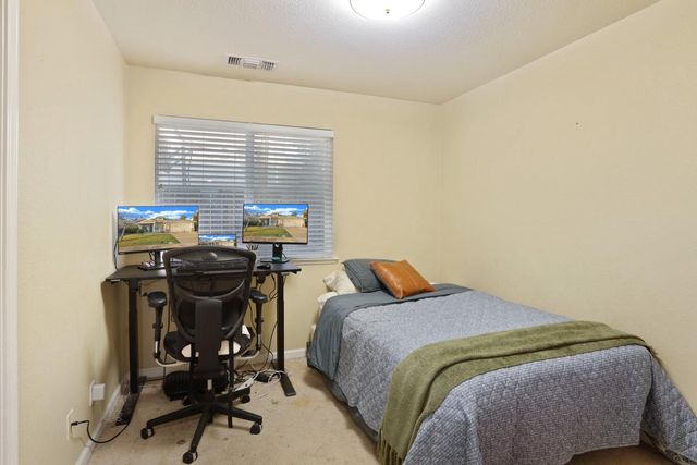 277 Fragrance St, Manteca, CA 95337