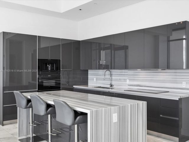 1451 Brickell Ave 5101, Miami, FL 33131