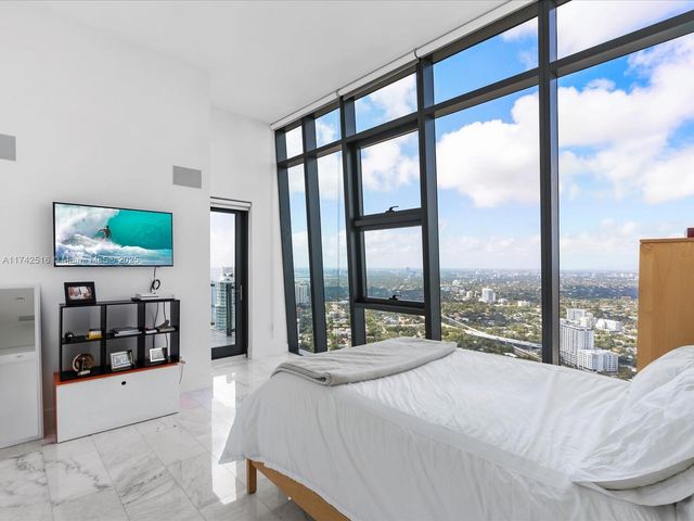 1451 Brickell Ave 5101, Miami, FL 33131