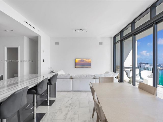 1451 Brickell Ave 5101, Miami, FL 33131