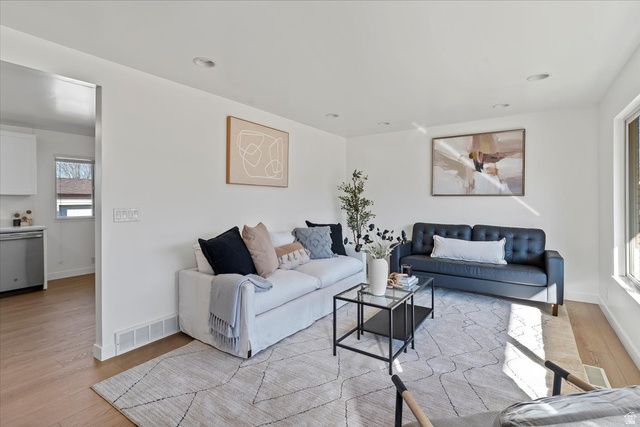 1654 S 100 E, Bountiful, UT 84010