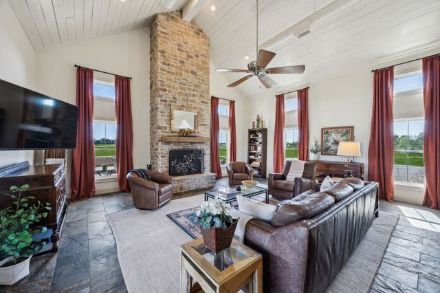 5905 Cr-1093, Celeste, TX 75423