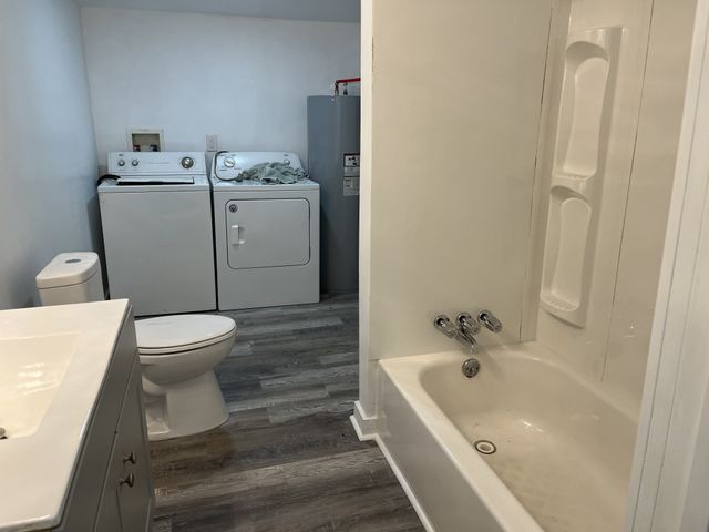 110 N Commerce St, Adams, TN 37010