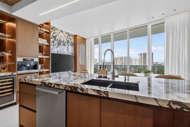 4100 Island Boulevard 904, Aventura, FL 33160