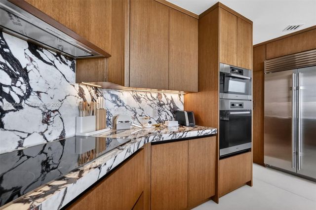 4100 Island Boulevard 904, Aventura, FL 33160