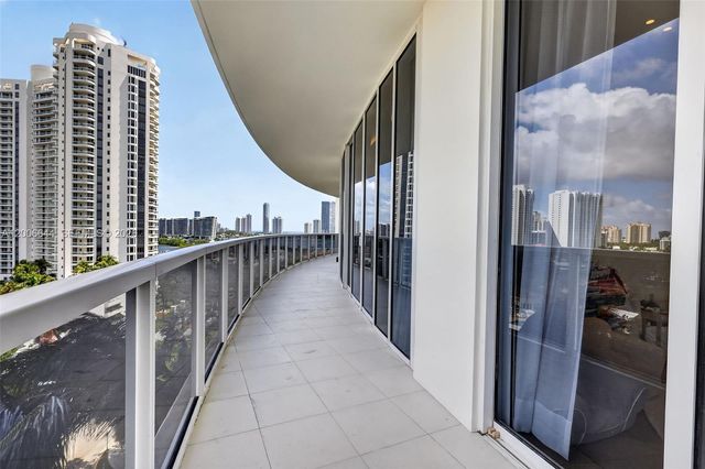 4100 Island Boulevard 904, Aventura, FL 33160