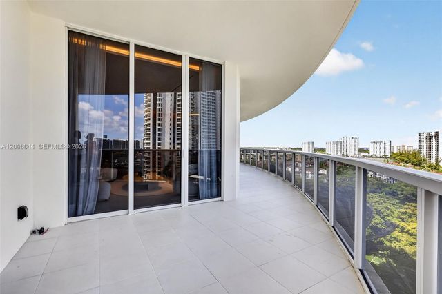 4100 Island Boulevard 904, Aventura, FL 33160