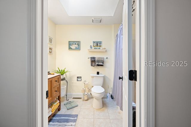 5 Gum Tree Rd Apt L18, Hilton Head Island, SC 29926