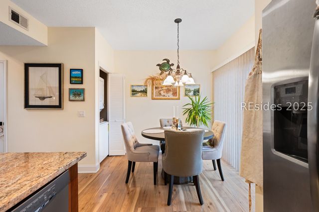 5 Gum Tree Rd Apt L18, Hilton Head Island, SC 29926