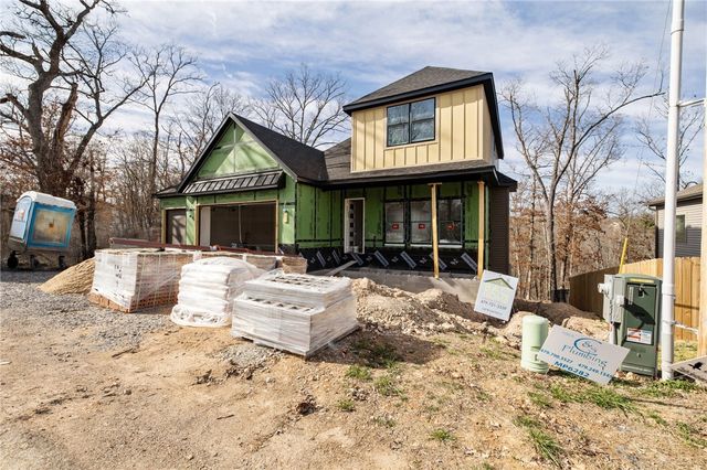 9 Stringer Lane, Bella Vista, AR 72715