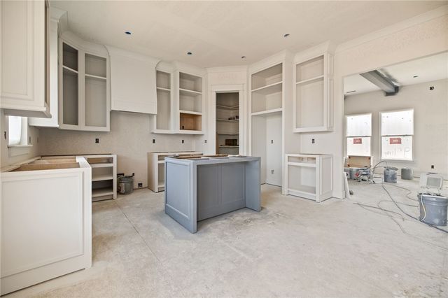 9 Stringer Lane, Bella Vista, AR 72715