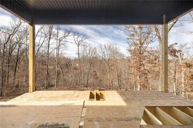 9 Stringer Lane, Bella Vista, AR 72715