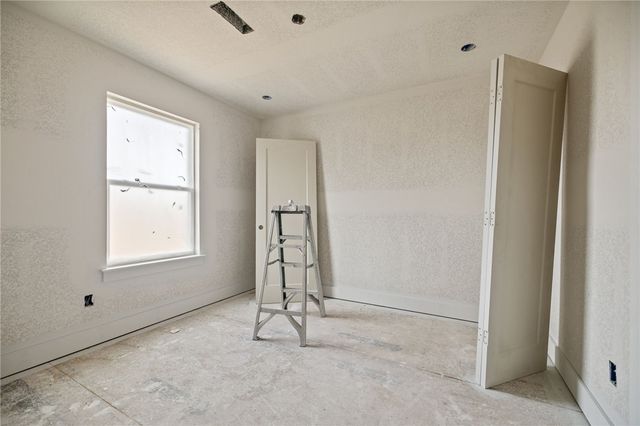 9 Stringer Lane, Bella Vista, AR 72715