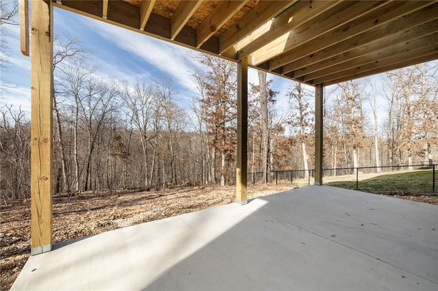 9 Stringer Lane, Bella Vista, AR 72715