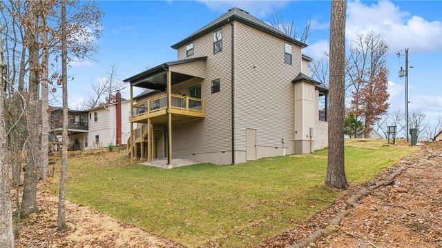 9 Stringer Lane, Bella Vista, AR 72715