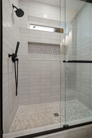 9 Stringer Lane, Bella Vista, AR 72715