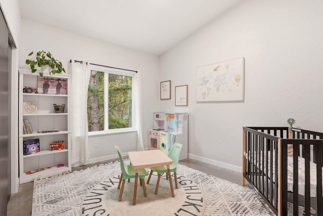 5648 S Cree Dr, Spokane, WA 99206