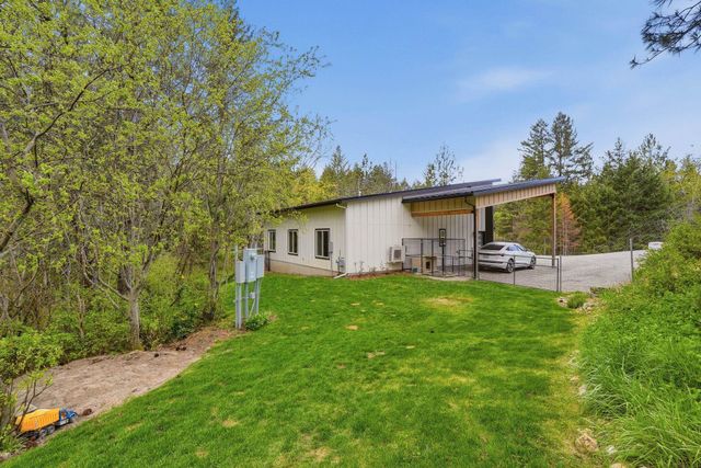 5648 S Cree Dr, Spokane, WA 99206