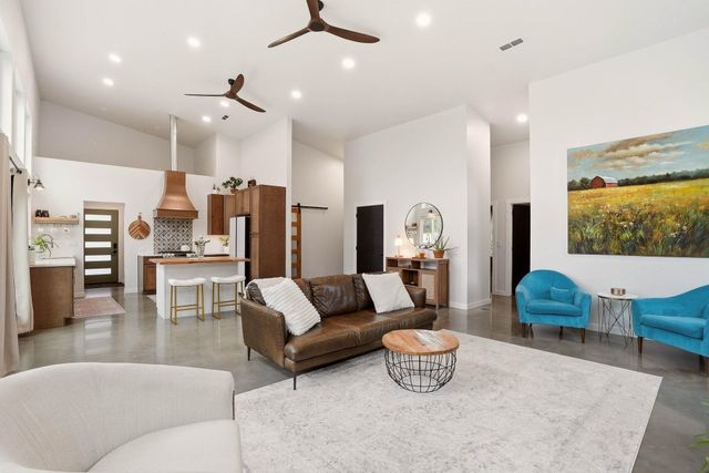 5648 S Cree Dr, Spokane, WA 99206