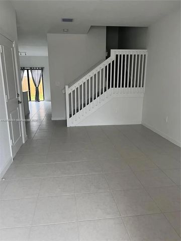 11935 SW 246th Ter, Miami, FL 33032