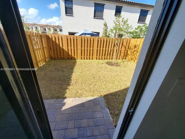 11935 SW 246th Ter, Miami, FL 33032