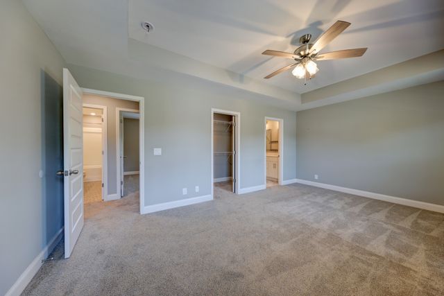 501 Vale Ct, Clarksville, TN 37042