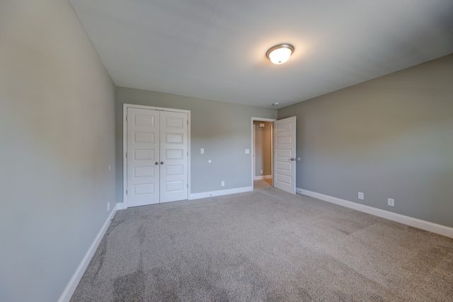 501 Vale Ct, Clarksville, TN 37042